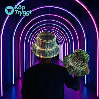 GlowVibe™ – Lysande Fiskarhatt